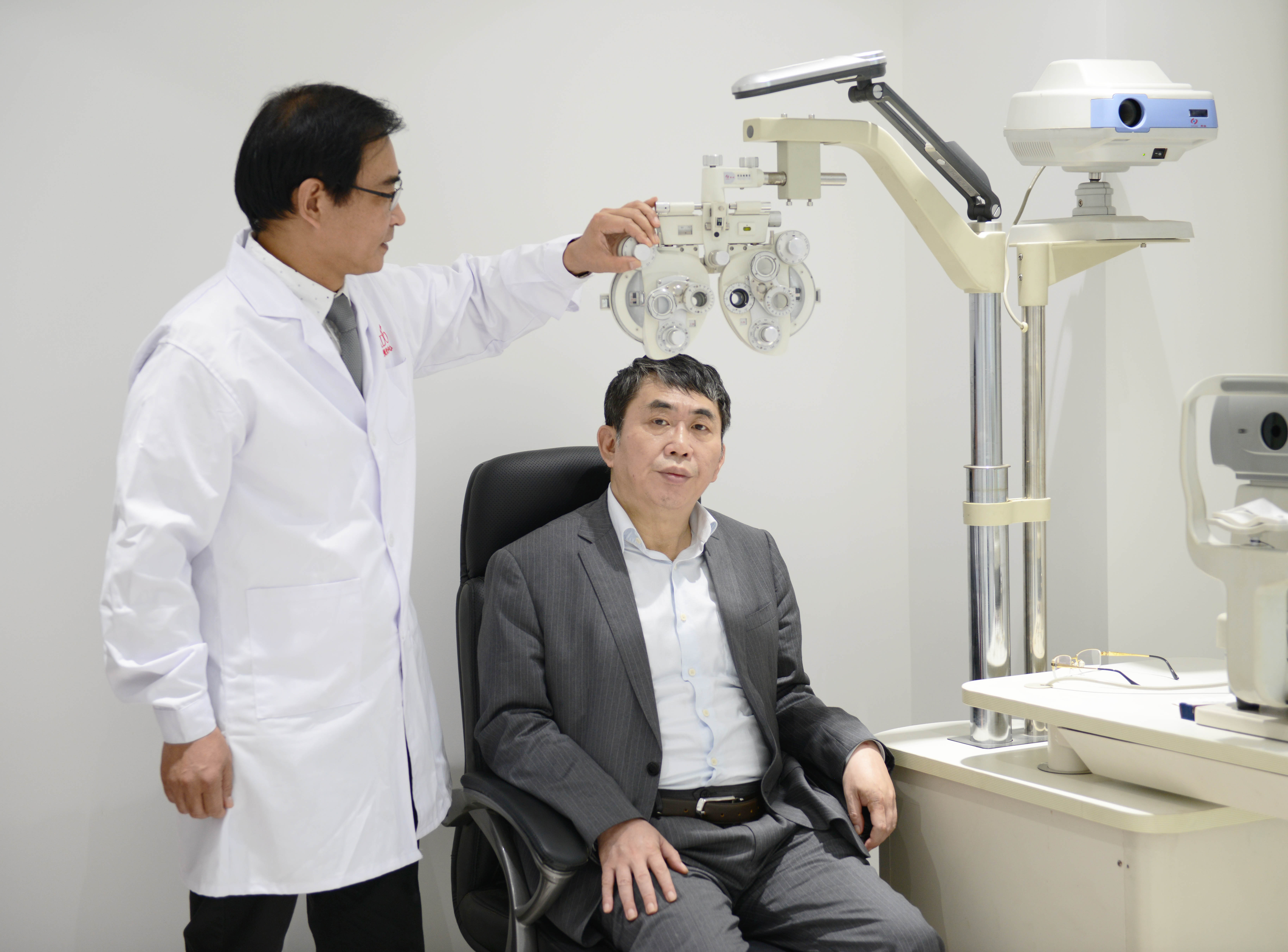 真實案例！多焦鏡為什么要定期到店復檢、調(diào)校？