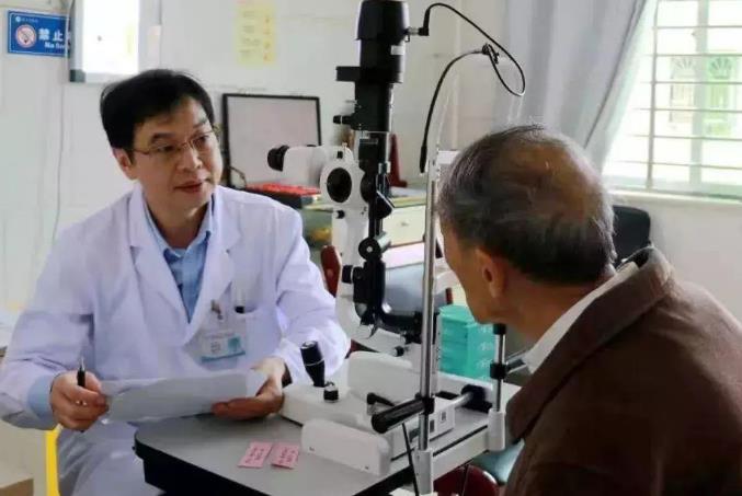 老花眼鏡怎么配更好？